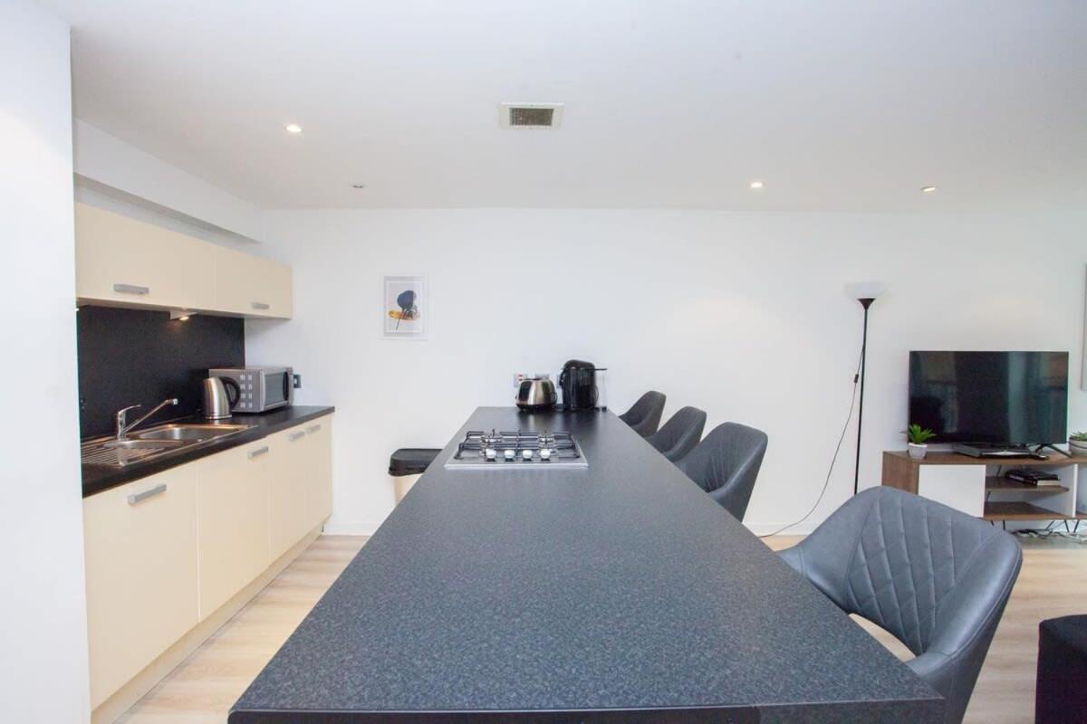 City Centre Apartment W Parking & Hyperoptic Wifi Glasgow Ngoại thất bức ảnh